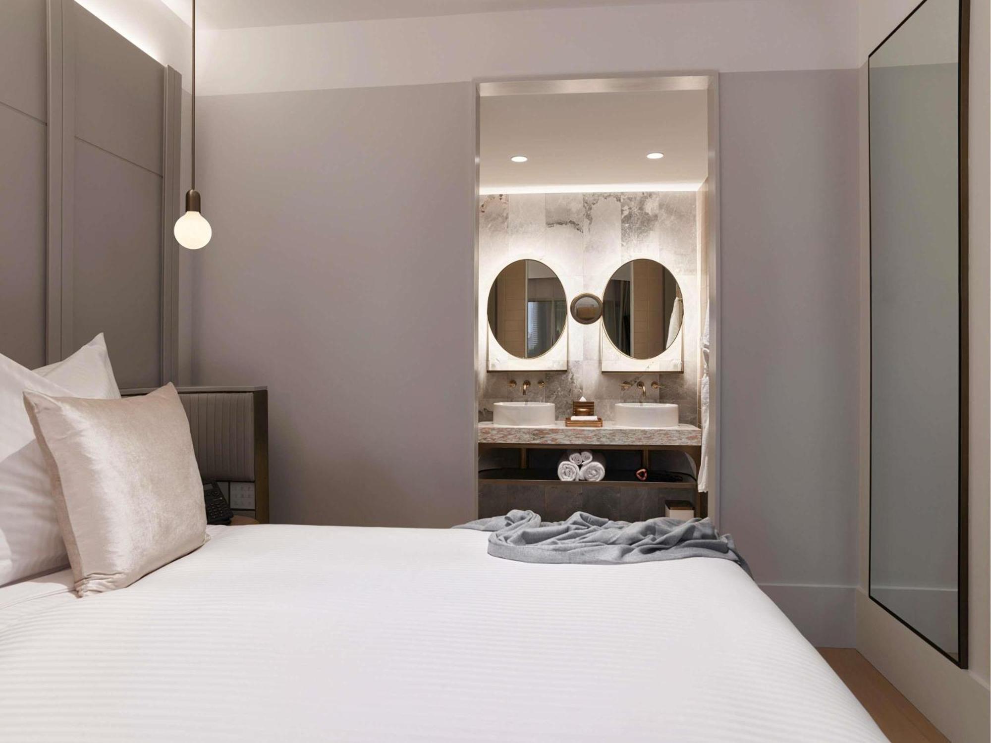 Junior King Suite,1708300316:JPEG