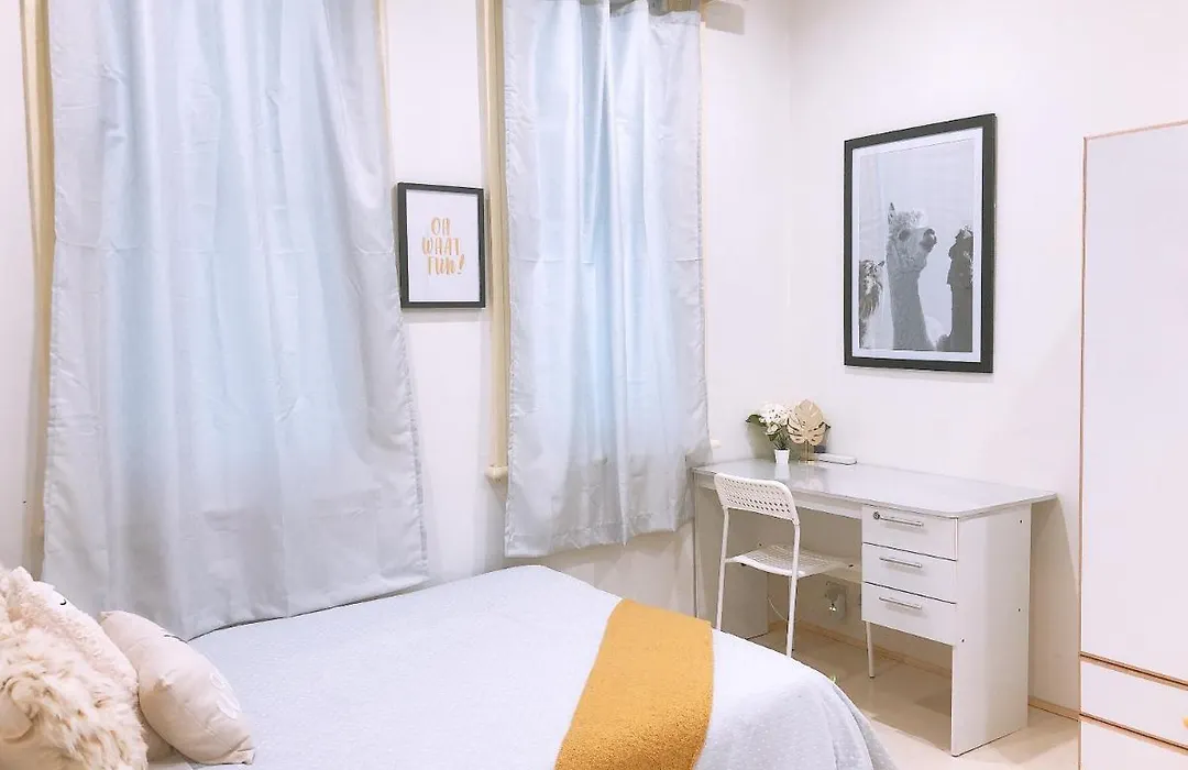 Private Studio-Room In Kingsford Near Unsw Light Railway & Bus-1