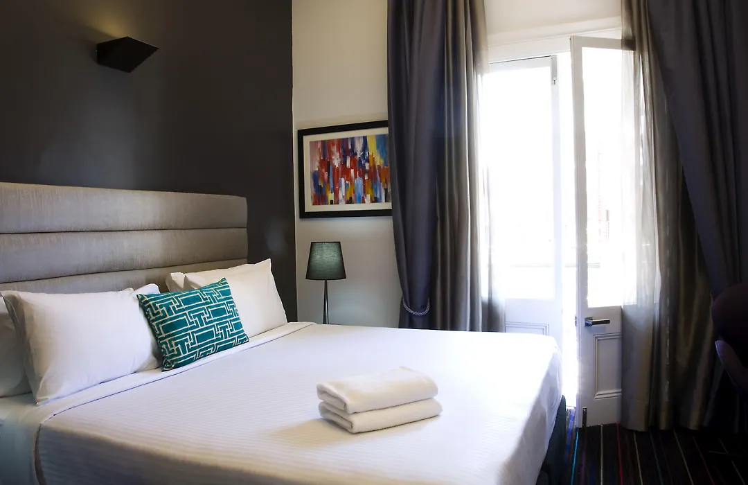 Hotel Challis Potts Point-1