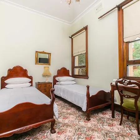 East Sydney Hotel-2