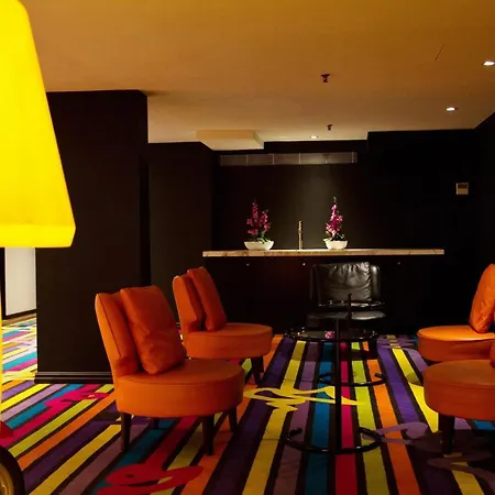Cambridge Hotel Sydney-2